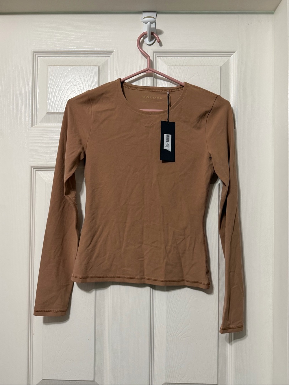 Tna aritzia Golden Women's butter Long-Sleeve essential size small nwt